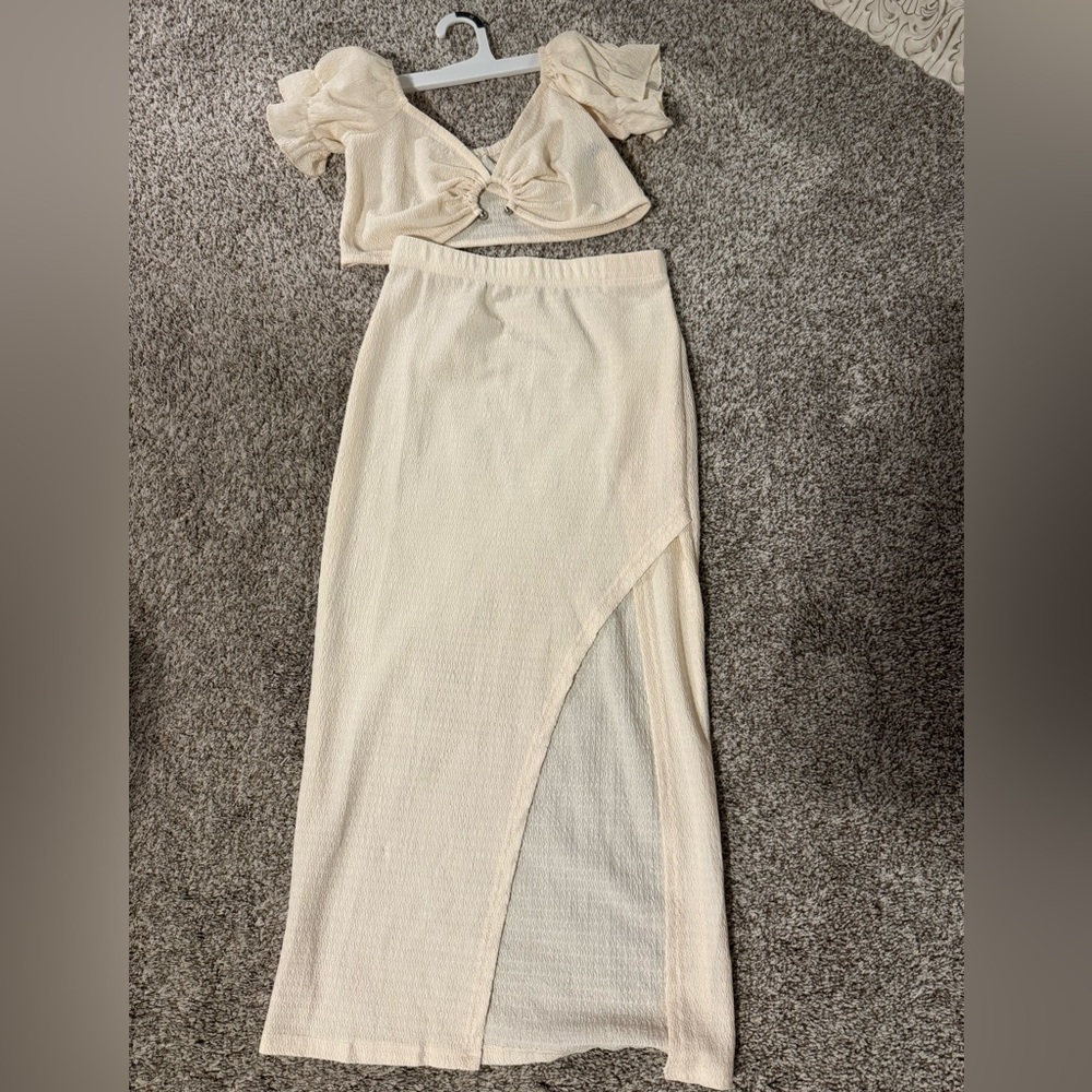 2 piece Cream Textured High-Slit Maxi Skirt - Women